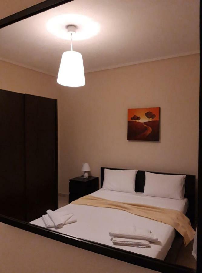 Gougousis Apartments Kaloyiros Bagian luar foto